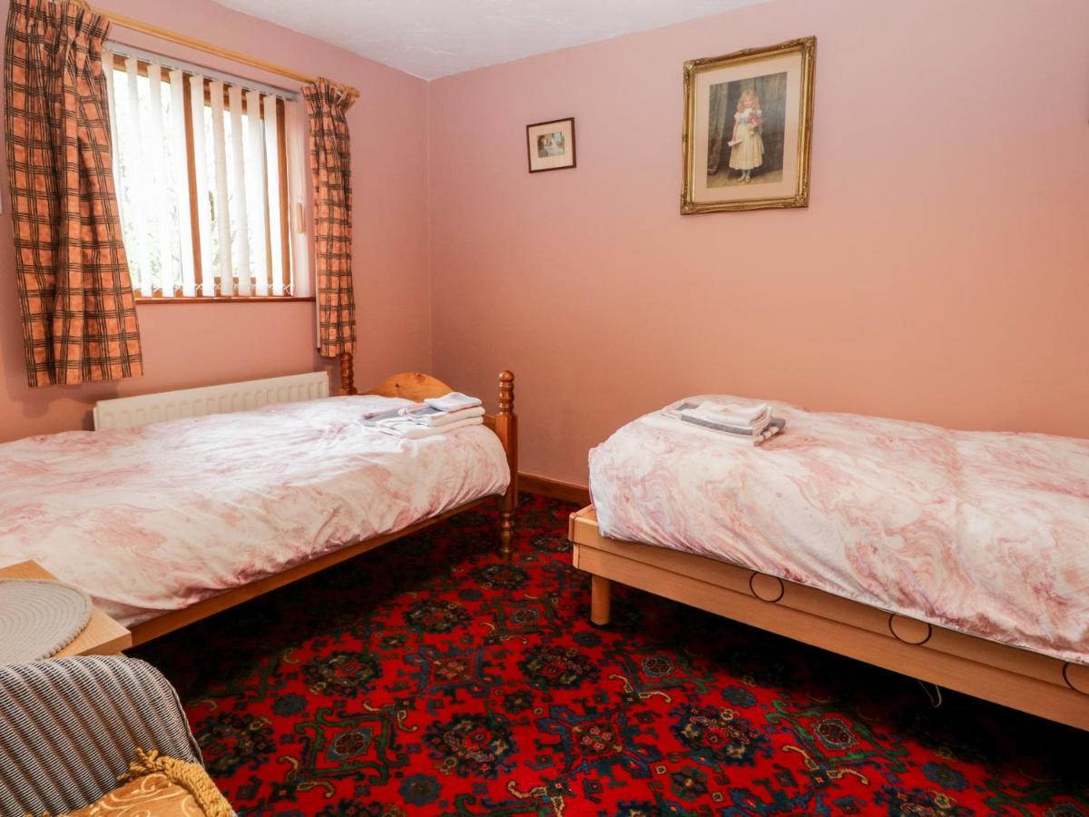 Rose Cottage เคนดัล ภายนอก รูปภาพ